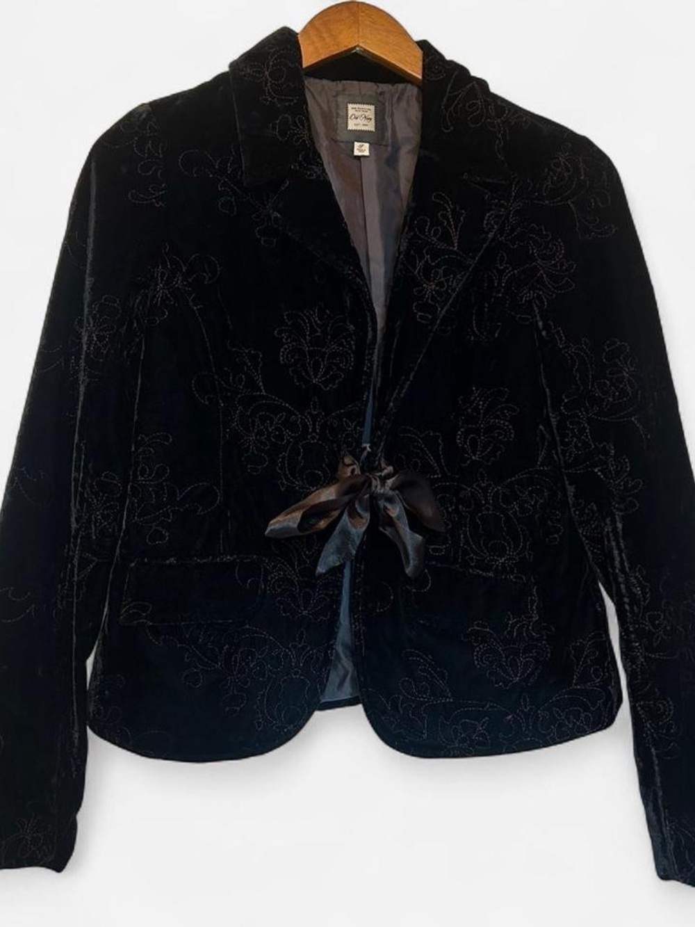 Vintage Old Navy Black Velvet Floral Embroidery Women's Jacket